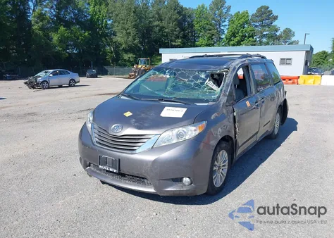 2014 Toyota Sienna Xle V6 8 Passenger из США, поврежденный, VIN 5TDYK3DC2ES458548